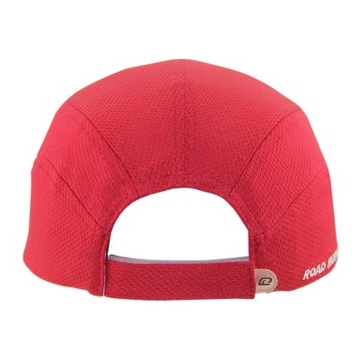 Rood Polyester Mesh Gepersonaliseerde Running Cap Adembenemend Borduur Logo